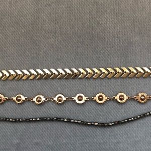 BRANDY MELVILLE NECKLACES